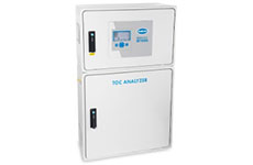 BioTector B7000 analyzer, a rectangular instrument with two doors on the front, against a white background